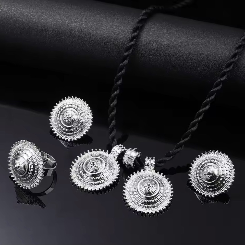 Silver Jewelry Set with Necklace and Earrings